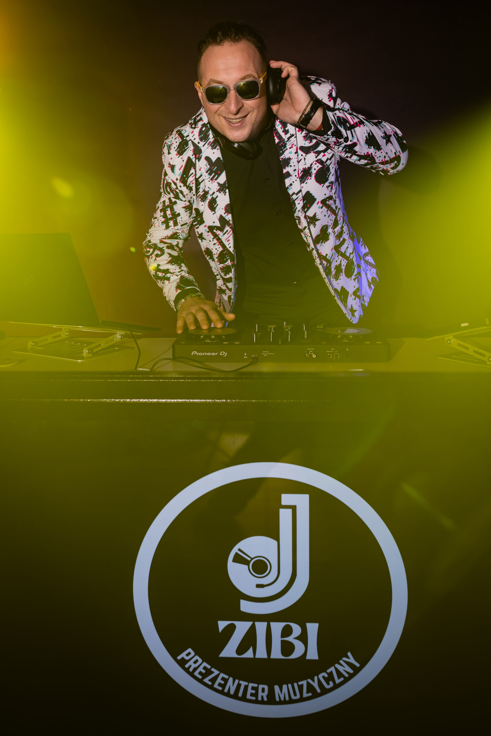 DJ Zibi